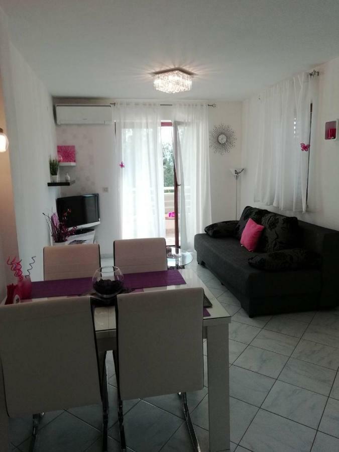 Apartment Rosana Rabac Exterior foto